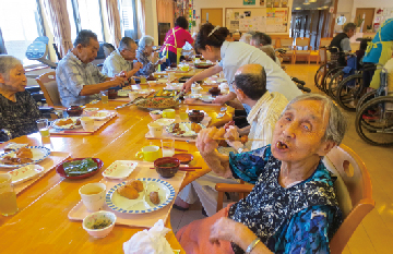 養護老人ホーム華の家